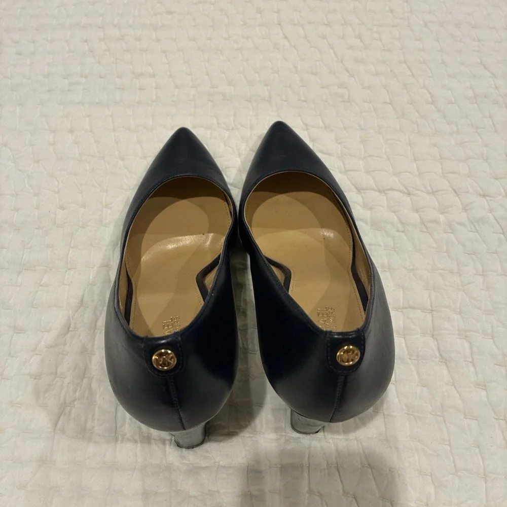 Michael Kors Navy Blue Heels - Picture 2 of 6